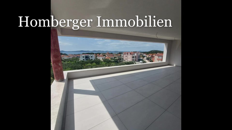 Penthouse in a building with an ELEVATOR - 550m to the sea, view of Kornati