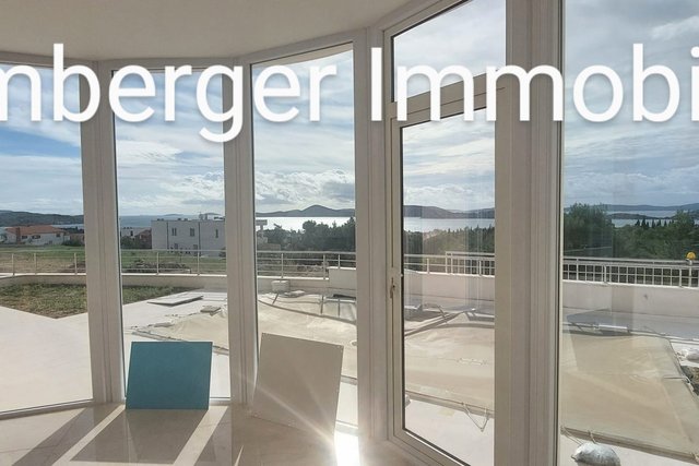 House, 280 m2, For Sale, Vodice